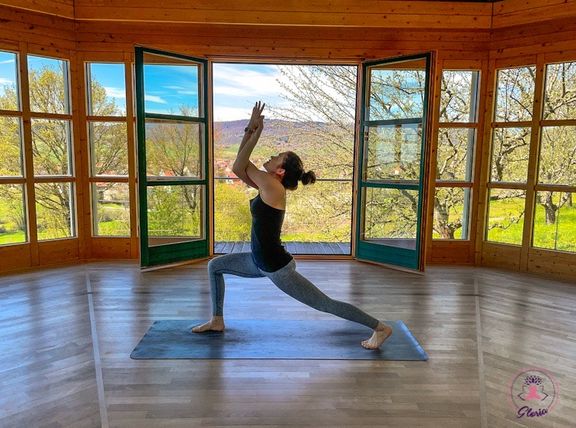 Yoga im Seminarraum Maria des Wohlfühlhotel Sonnentau