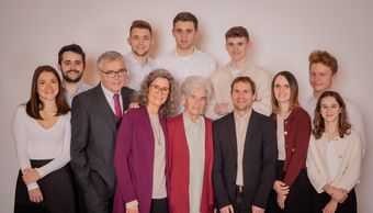 [Translate to Englisch:] Familienfoto Goldbach und Karlein